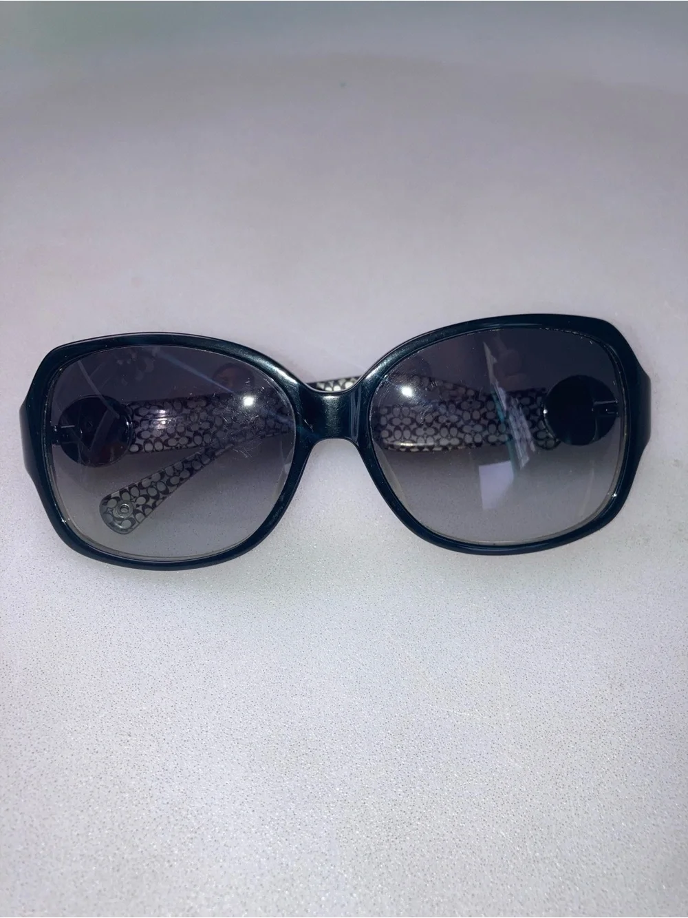 Coach women’s Black Gradient Oversized Sunglasses